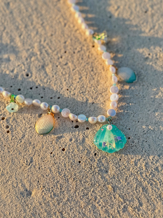 Seashell Spark Necklace