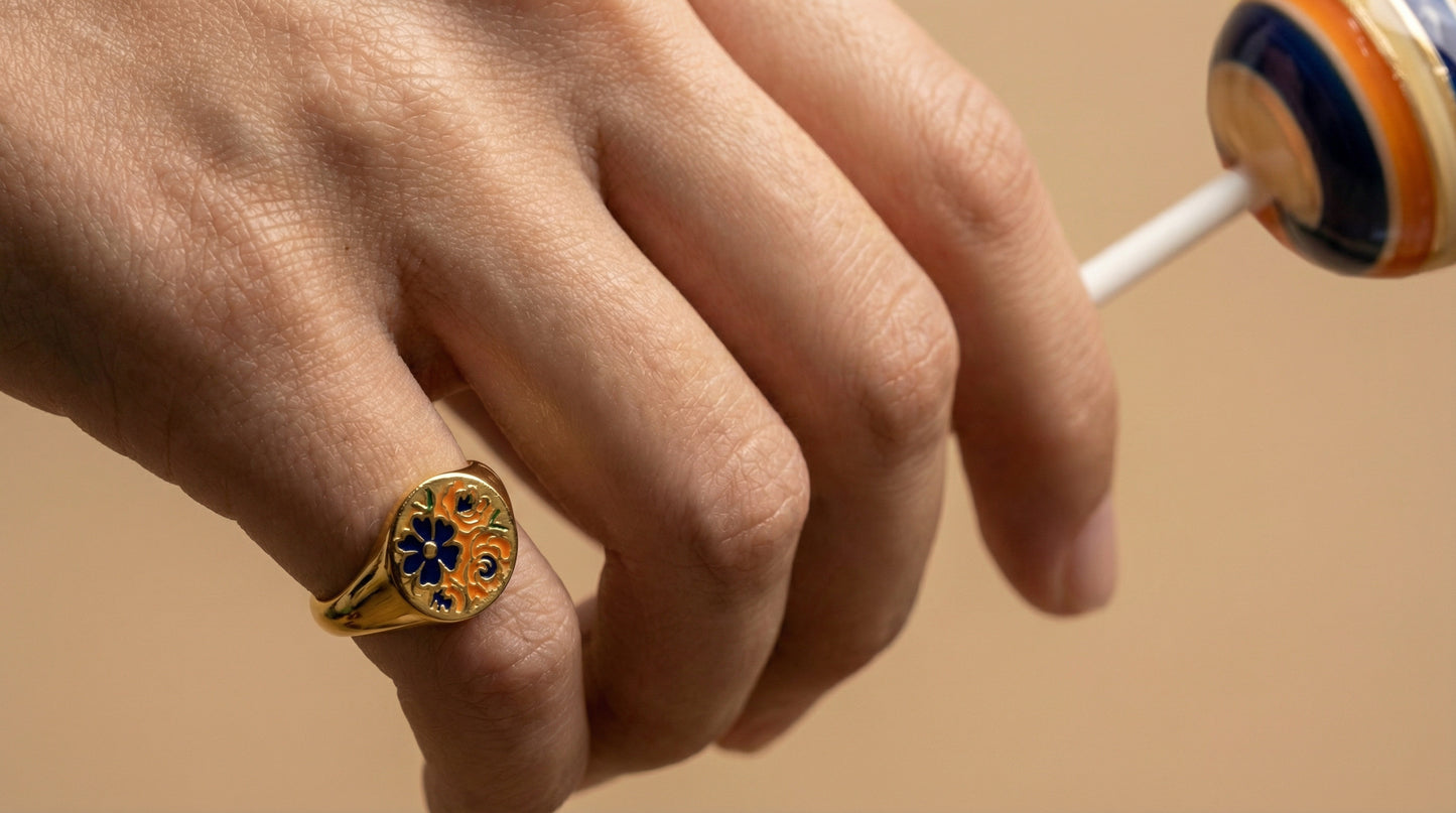 Fresco Signet Ring -Warm Palette