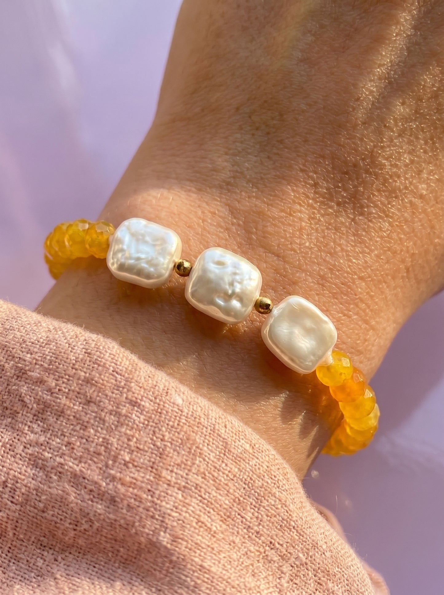 Honey Pearl Bracelet