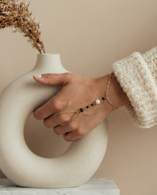 Pearl Eclipse Hand Chain