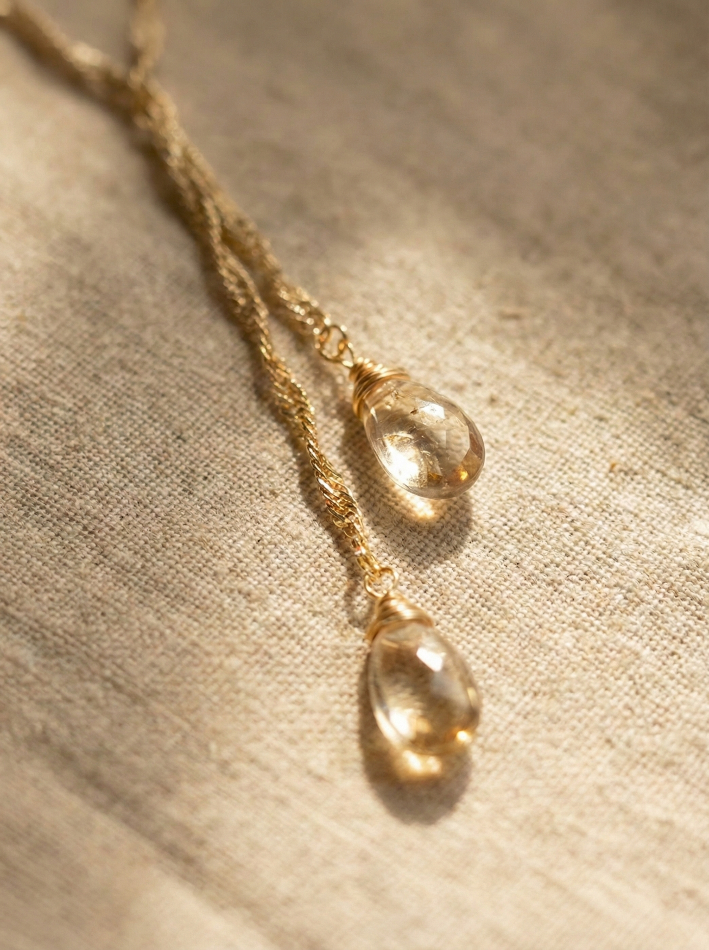 Dewdrop Lariat Necklace