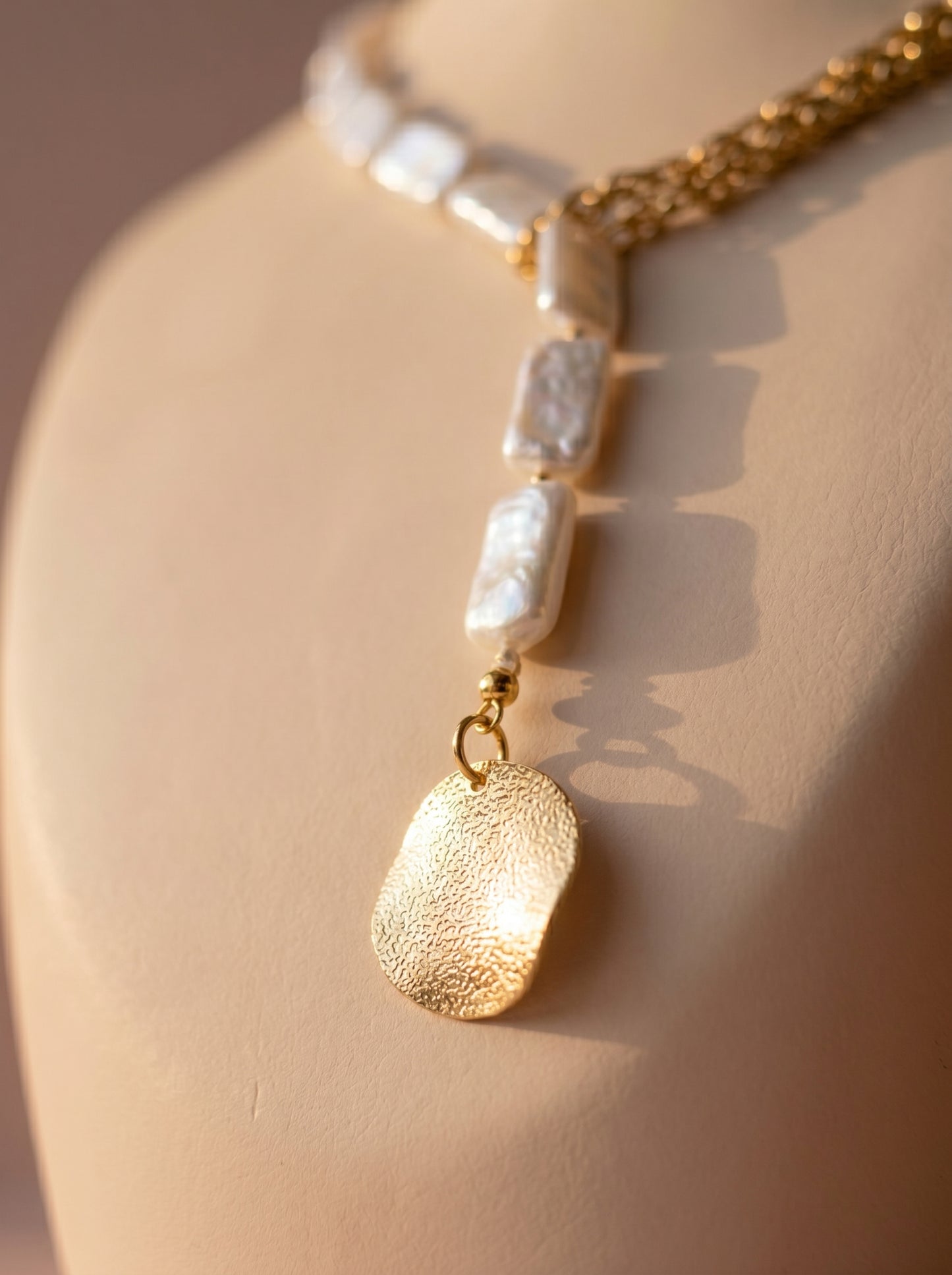 Adjustable Pearl Mirage Necklace