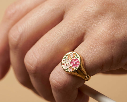 Fresco Signet Ring -Rose Palette