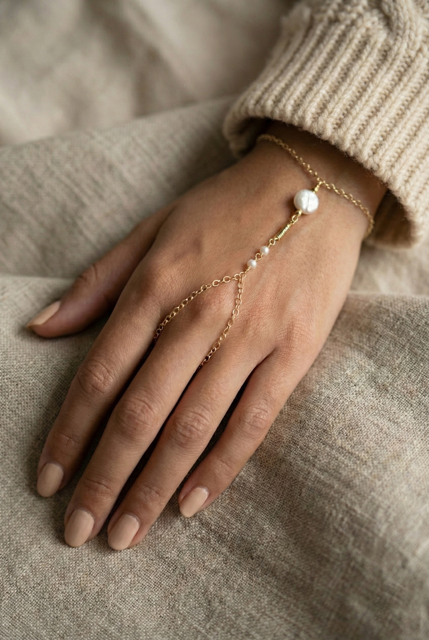 Luna Pearl Hand Chain