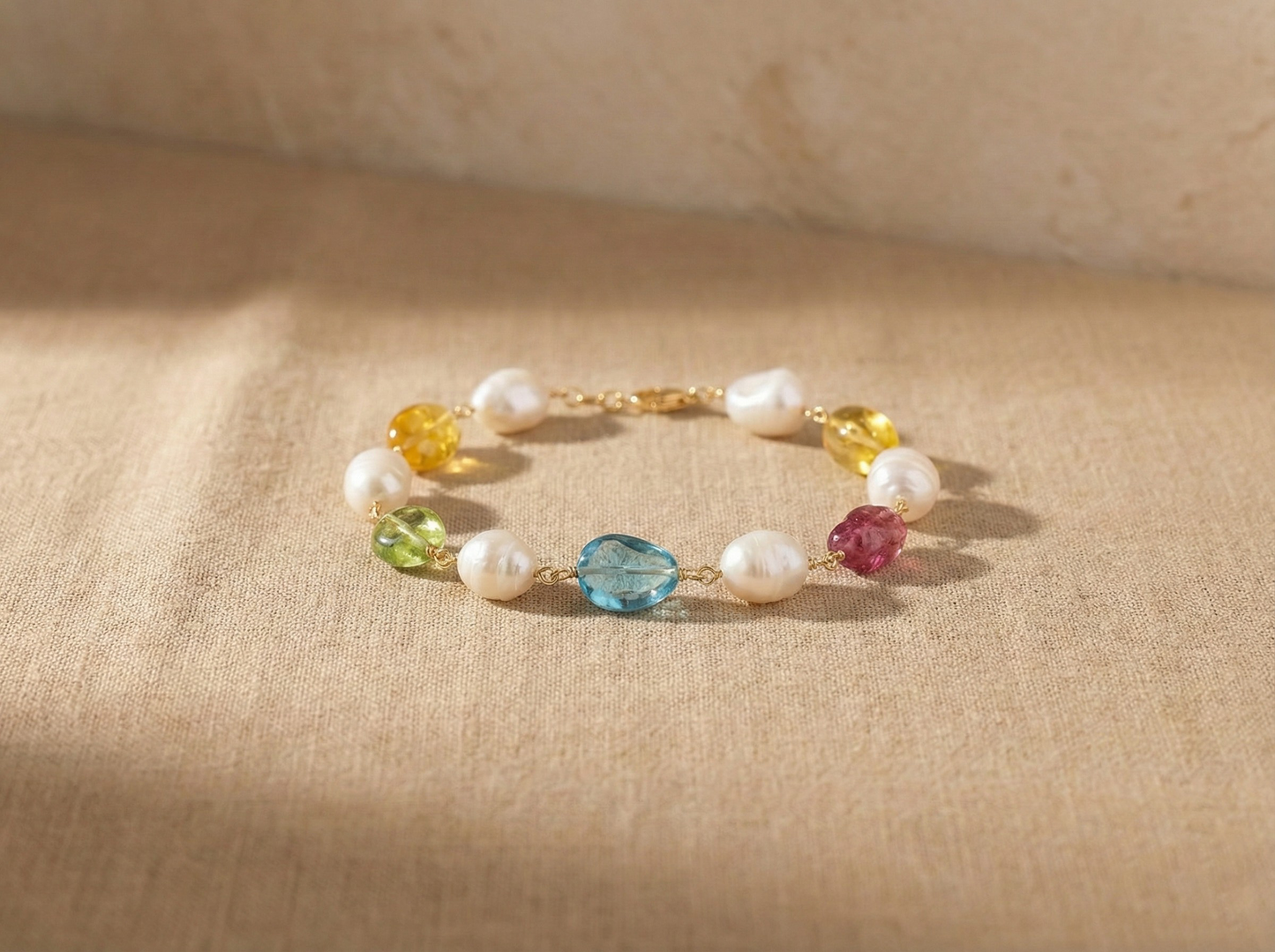 Lumi Stone Pearl Bracelet